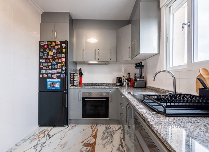 4 makuuhuone Huvila myytävänä paikassa San Miguel de Salinas mukana uima-altaan 
autotalli - 299 000 € (Ref: 9623201)