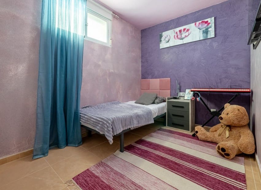 4 makuuhuone Huvila myytävänä paikassa San Miguel de Salinas mukana uima-altaan 
autotalli - 299 000 € (Ref: 9623201)