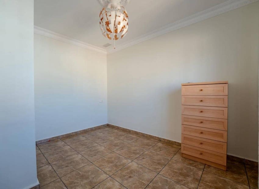 9 soverom Villa til salgs i San Fulgencio med svømmebasseng garasje - € 849 000 (Ref: 9626464)