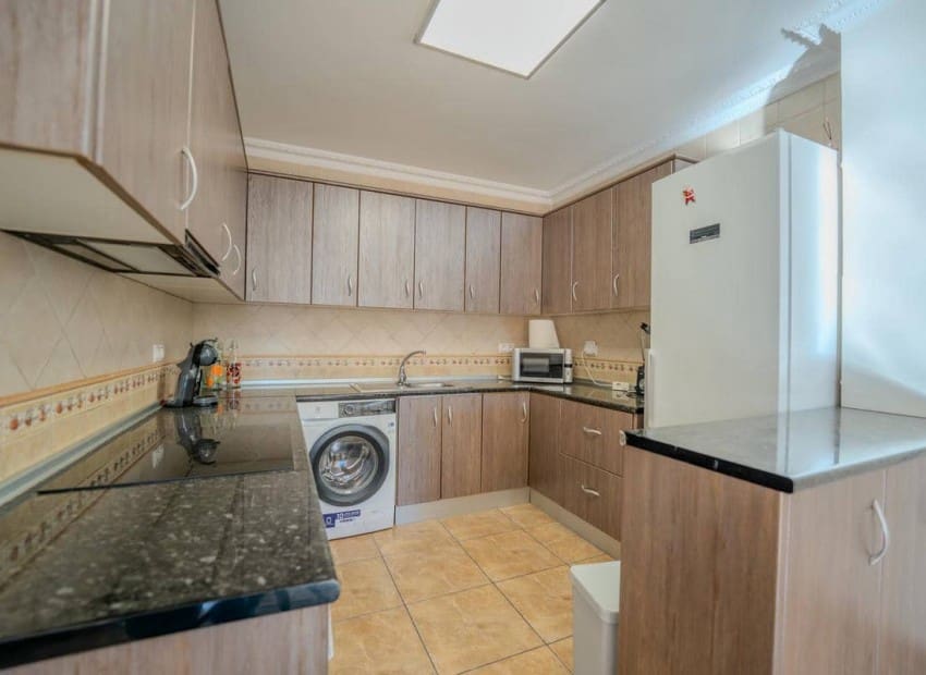 9 soverom Villa til salgs i San Fulgencio med svømmebasseng garasje - € 849 000 (Ref: 9626464)