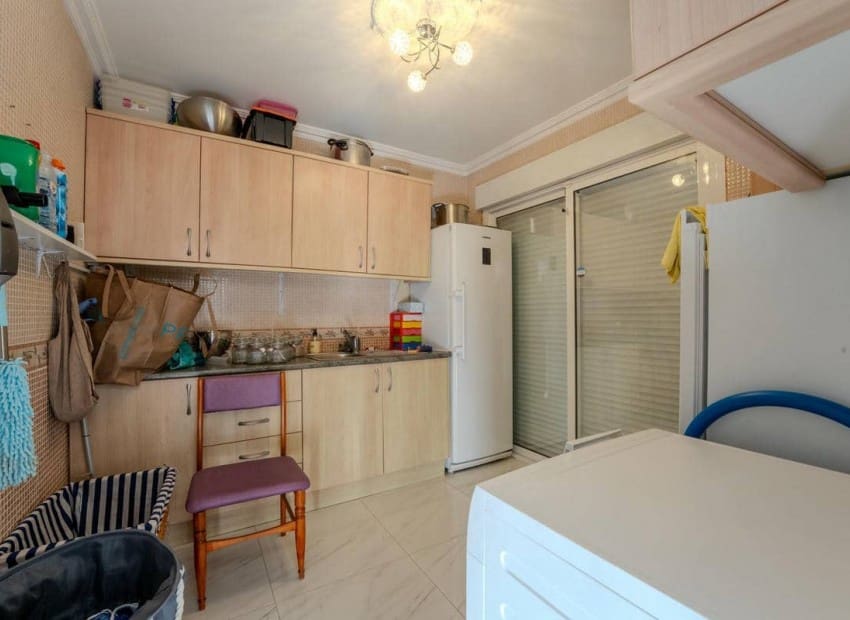 9 soverom Villa til salgs i San Fulgencio med svømmebasseng garasje - € 849 000 (Ref: 9626464)