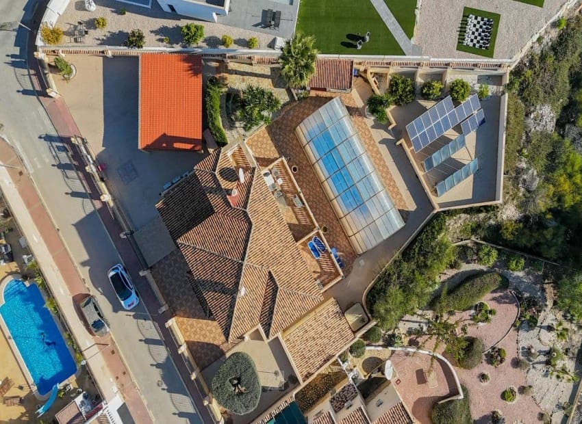 9 soverom Villa til salgs i San Fulgencio med svømmebasseng garasje - € 849 000 (Ref: 9626464)