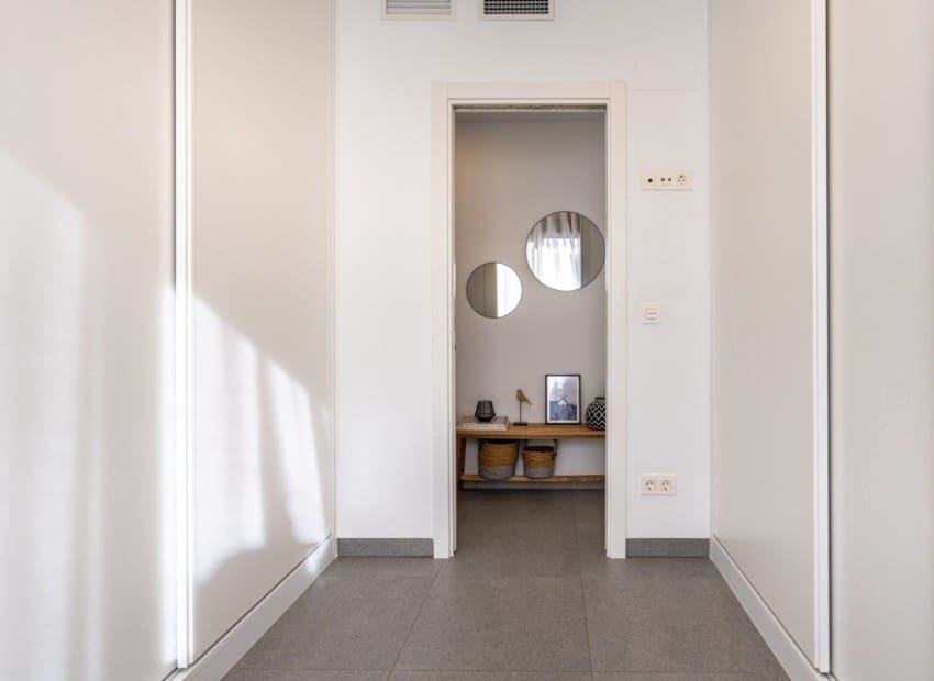 3 soveværelse Villa til salg i Roldan med swimmingpool - € 342.000 (Ref: 9628134)