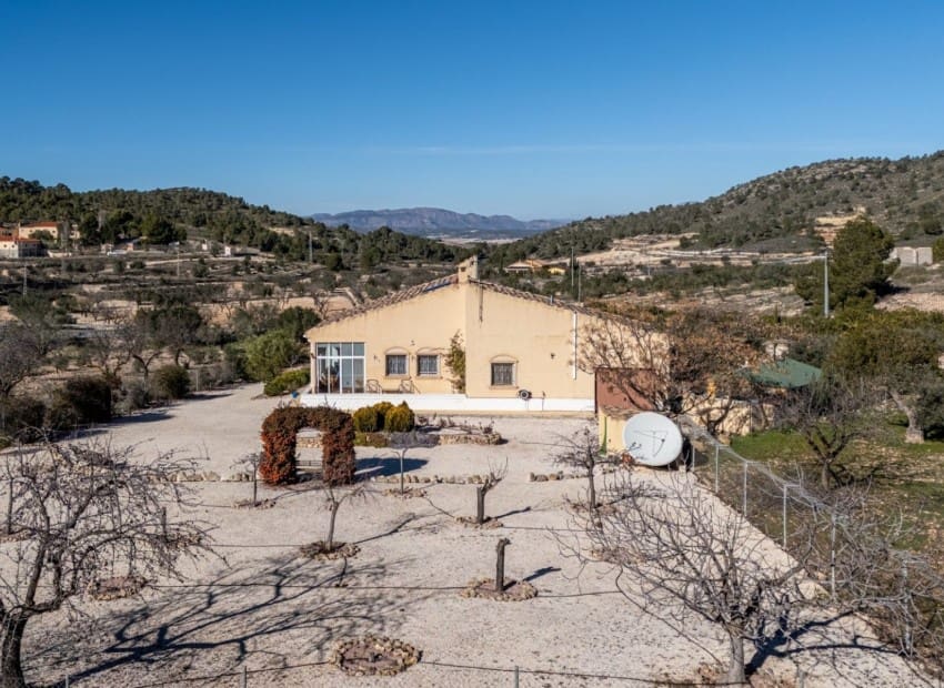 3 makuuhuone Maalaistalo myytävänä paikassa Pena Zafra de Arriba mukana uima-altaan 
autotalli - 395 000 € (Ref: 9628282)