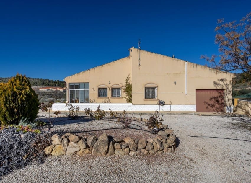 3 makuuhuone Maalaistalo myytävänä paikassa Pena Zafra de Arriba mukana uima-altaan 
autotalli - 395 000 € (Ref: 9628282)