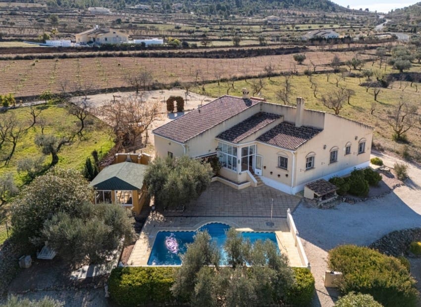 3 makuuhuone Maalaistalo myytävänä paikassa Pena Zafra de Arriba mukana uima-altaan 
autotalli - 395 000 € (Ref: 9628282)