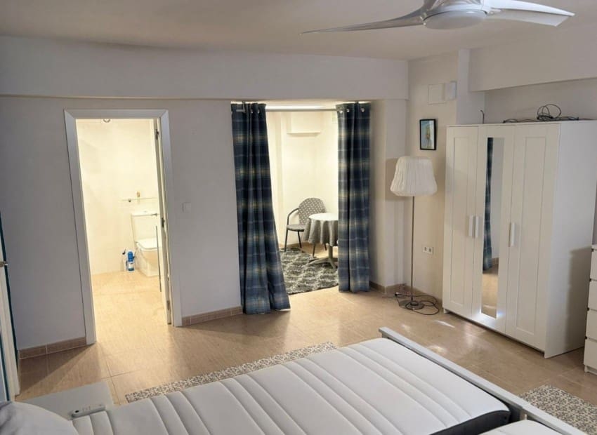 3 makuuhuone Paritalo myytävänä paikassa Avileses mukana uima-altaan 
autotalli - 230 000 € (Ref: 9628376)