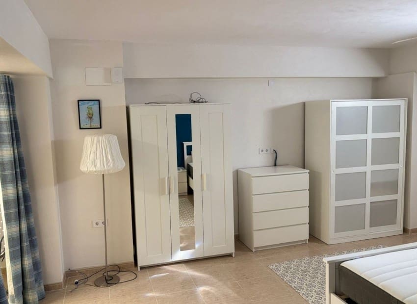 3 makuuhuone Paritalo myytävänä paikassa Avileses mukana uima-altaan 
autotalli - 230 000 € (Ref: 9628376)