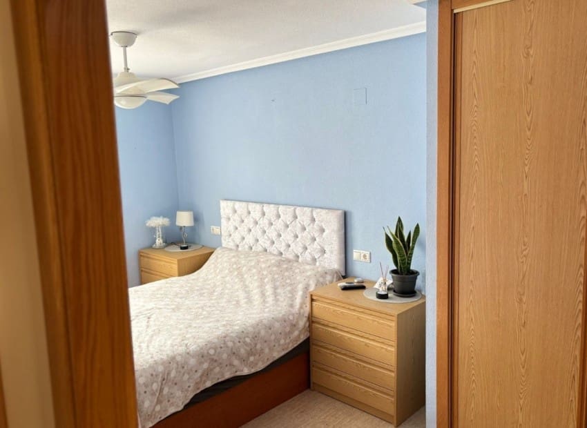 3 makuuhuone Paritalo myytävänä paikassa Avileses mukana uima-altaan 
autotalli - 230 000 € (Ref: 9628376)