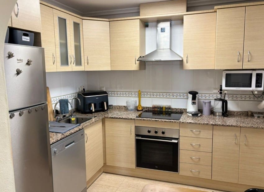 3 makuuhuone Paritalo myytävänä paikassa Avileses mukana uima-altaan 
autotalli - 230 000 € (Ref: 9628376)