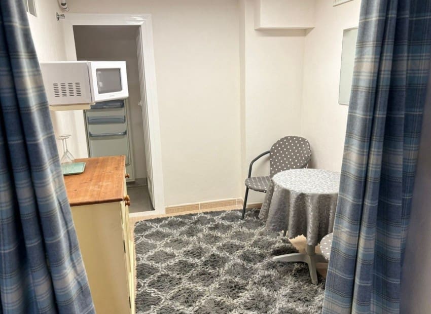 3 makuuhuone Paritalo myytävänä paikassa Avileses mukana uima-altaan 
autotalli - 230 000 € (Ref: 9628376)