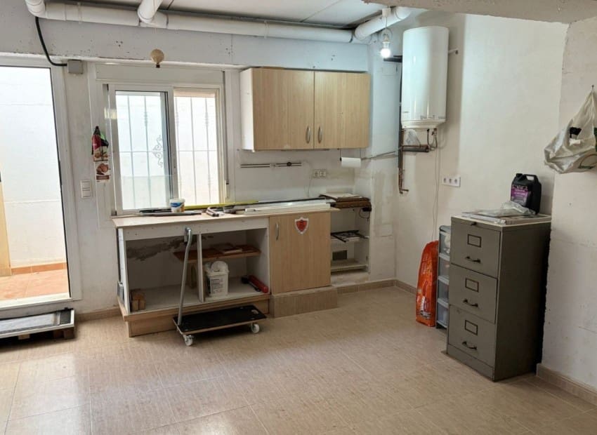 3 makuuhuone Paritalo myytävänä paikassa Avileses mukana uima-altaan 
autotalli - 230 000 € (Ref: 9628376)