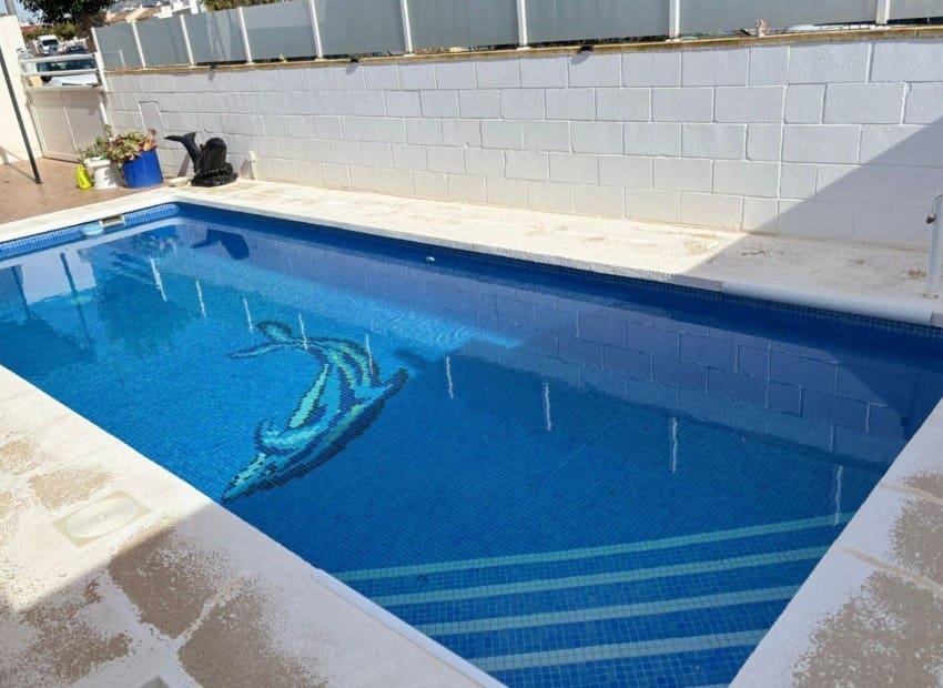 3 makuuhuone Paritalo myytävänä paikassa Avileses mukana uima-altaan 
autotalli - 230 000 € (Ref: 9628376)