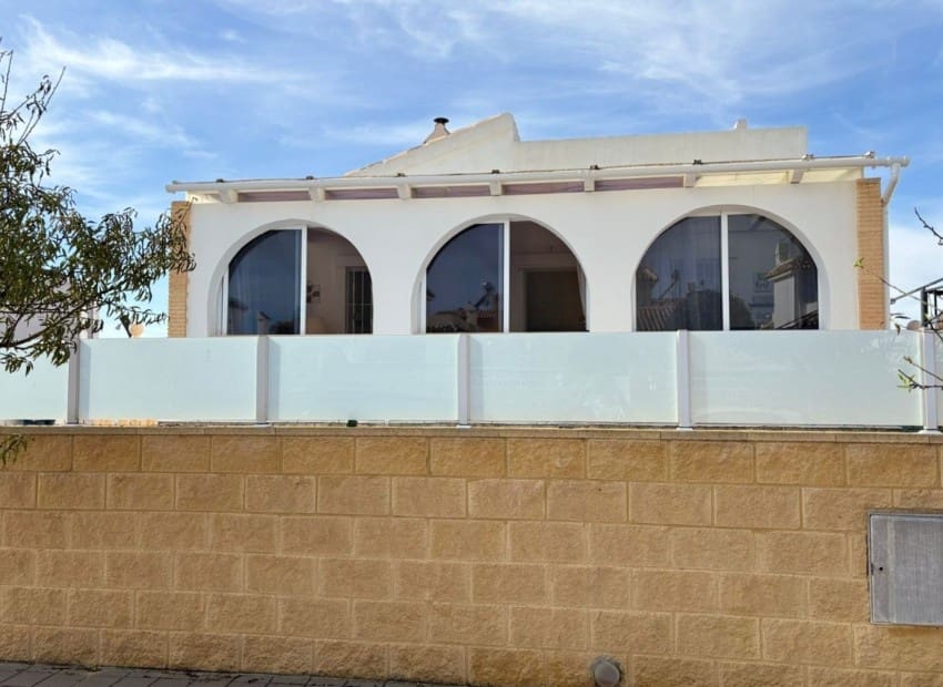 3 makuuhuone Paritalo myytävänä paikassa Avileses mukana uima-altaan 
autotalli - 230 000 € (Ref: 9628376)