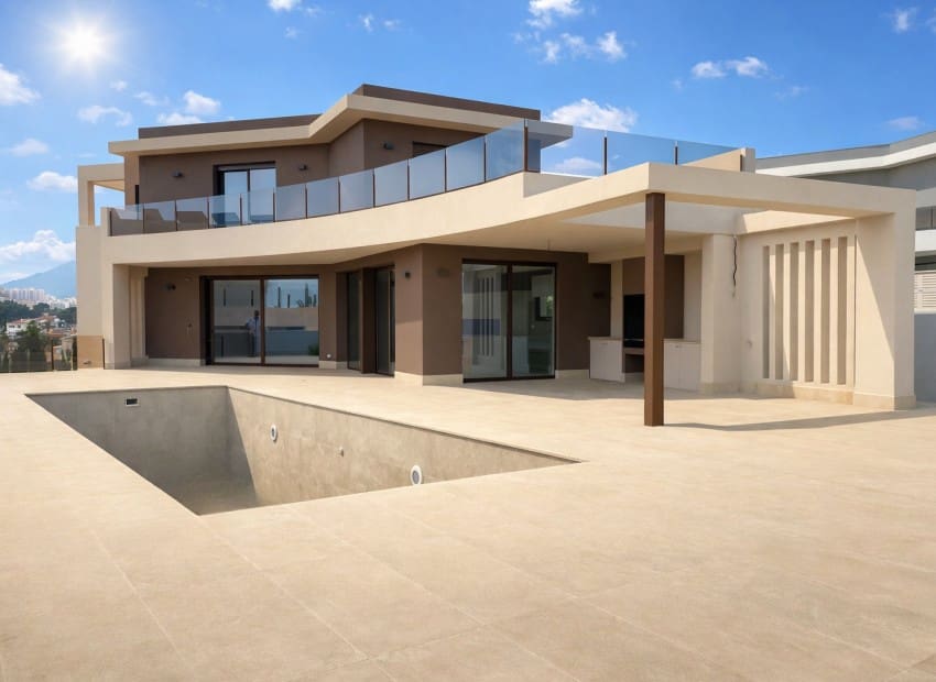 5 bedroom Villa for sale in Calpe / Calp with pool garage - € 1,550,000 (Ref: 9650931)