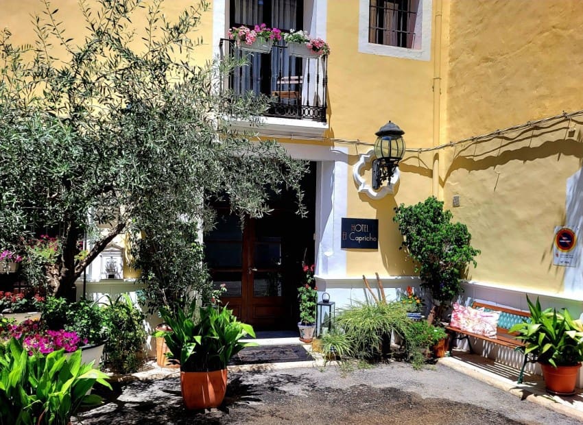 7 soveværelse Erhverv til salg i Vall de Gallinera med swimmingpool - € 799.000 (Ref: 9654444)