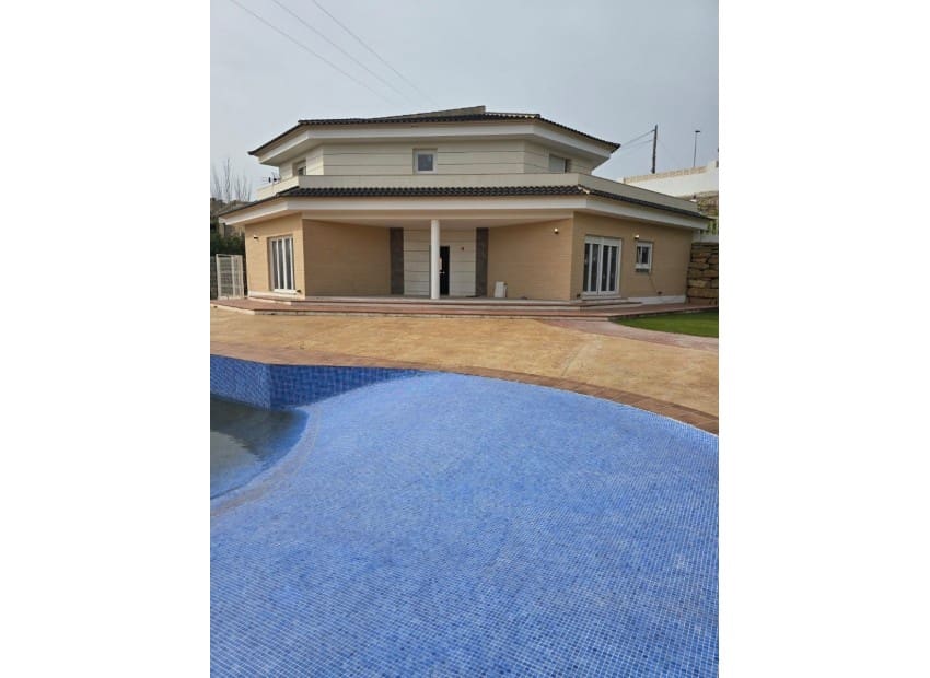 4 sypialnia Willa na sprzedaż w La Nucia z basenem - 795 000 € (Ref: 9659727)