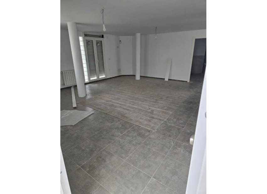 4 sypialnia Willa na sprzedaż w La Nucia z basenem - 795 000 € (Ref: 9659727)