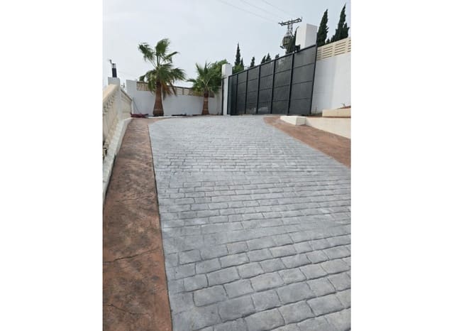 4 sypialnia Willa na sprzedaż w La Nucia Pueblo  , La Nucia z basenem - 795 000 € (Ref: 9659727)