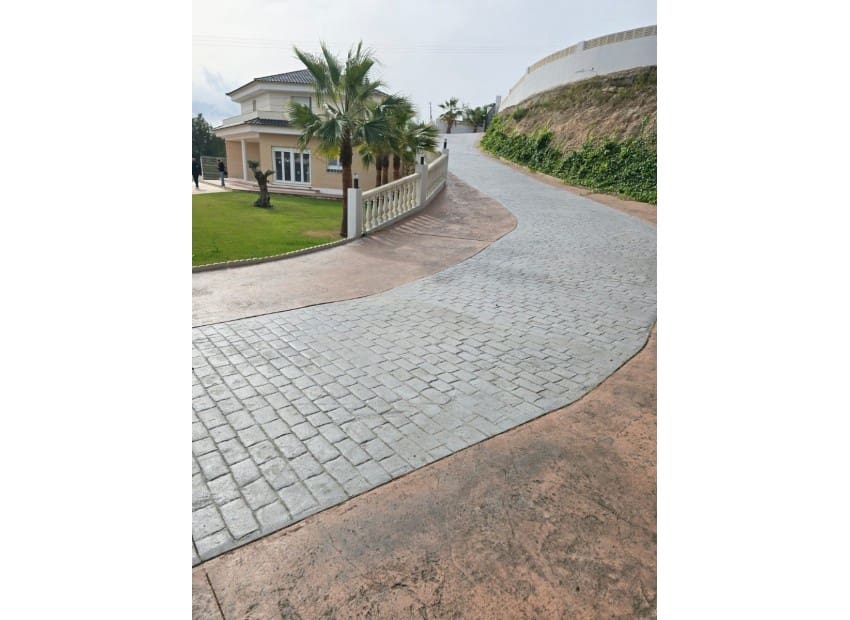 4 sypialnia Willa na sprzedaż w La Nucia z basenem - 795 000 € (Ref: 9659727)