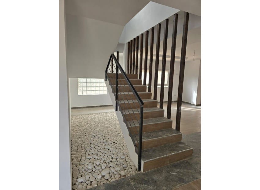 4 sypialnia Willa na sprzedaż w La Nucia z basenem - 795 000 € (Ref: 9659727)