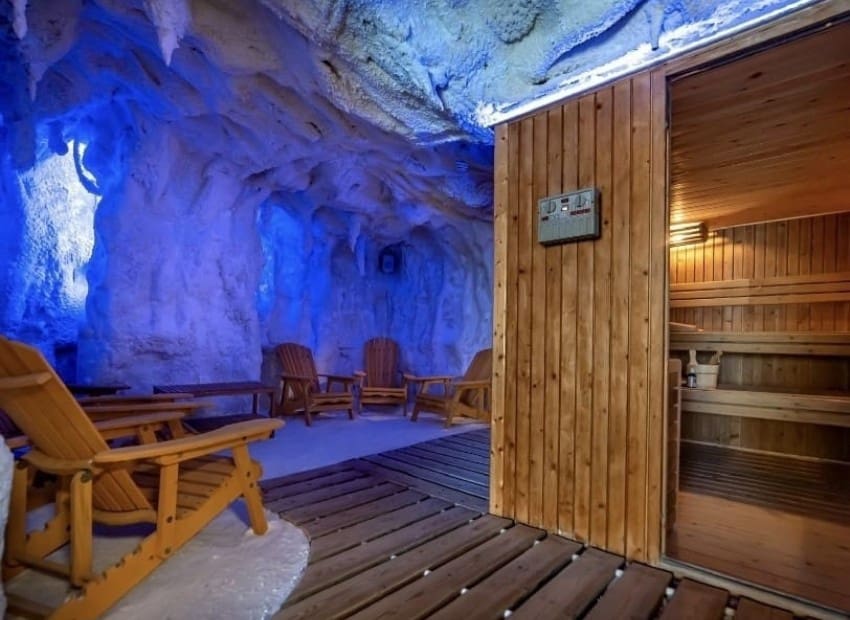 20 soverom Hotell til salgs i Alcoy / Alcoi med svømmebasseng garasje - € 3 500 000 (Ref: 9660638)