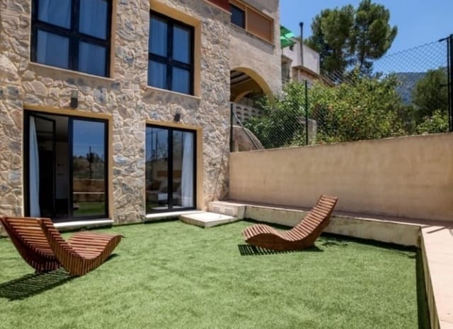 20 soverom Hotell til salgs i Alcoy / Alcoi med svømmebasseng garasje - € 3 500 000 (Ref: 9660638)