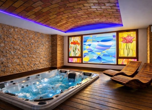 20 soverom Hotell til salgs i Alcoy / Alcoi med svømmebasseng garasje - € 3 500 000 (Ref: 9660638)