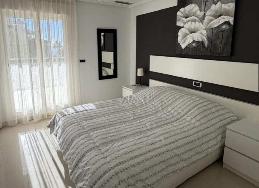 4 slaapkamer Villa te koop in Altea met zwembad garage - € 699.000 (Ref: 9660639)