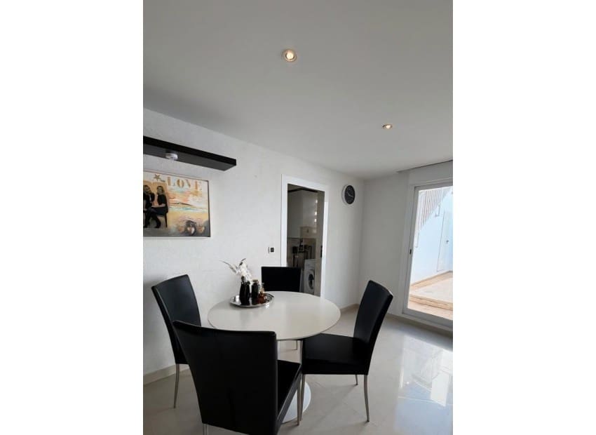 4 slaapkamer Villa te koop in Altea met zwembad garage - € 699.000 (Ref: 9660639)