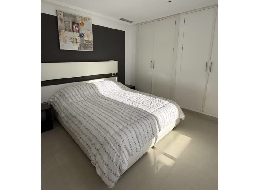 4 slaapkamer Villa te koop in Altea met zwembad garage - € 699.000 (Ref: 9660639)