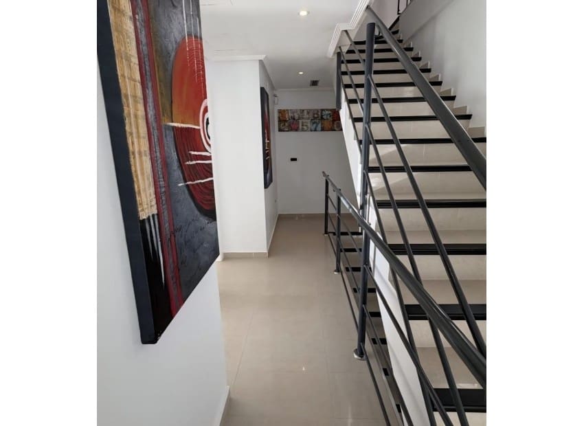 4 slaapkamer Villa te koop in Altea met zwembad garage - € 699.000 (Ref: 9660639)