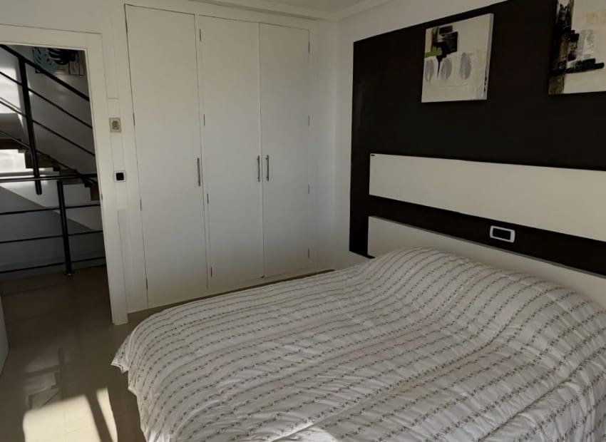 4 slaapkamer Villa te koop in Altea met zwembad garage - € 699.000 (Ref: 9660639)