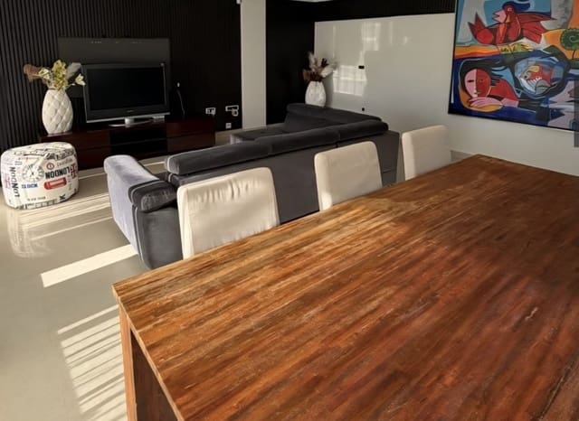 4 slaapkamer Villa te koop in Altea met zwembad garage - € 699.000 (Ref: 9660639)