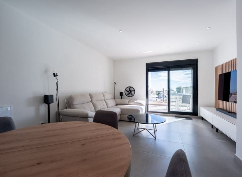 2 soveværelse Lejlighed til salg i Orihuela Costa med swimmingpool garage - € 375.000 (Ref: 9699966)