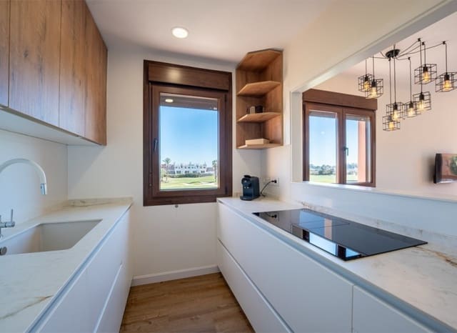 2 quarto Apartamento para venda em Las Lomas de Rame - Bahía Bella, Los Alcázares com piscina garagem - 280 000 € (Ref: 9699967)