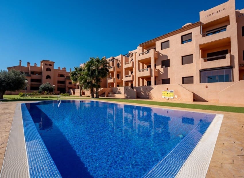 2 quarto Apartamento para venda em Los Alcazares com piscina garagem - 280 000 € (Ref: 9699967)