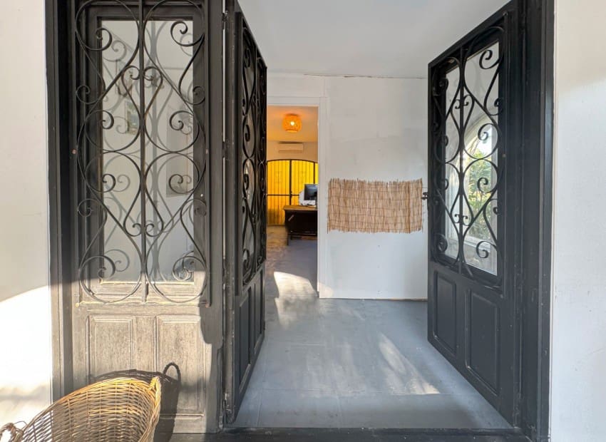 4 bedroom Villa for sale in Polop with pool - € 375,000 (Ref: 9715587)