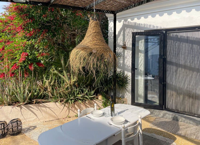 4 bedroom Villa for sale in Polop with pool - € 375,000 (Ref: 9715587)