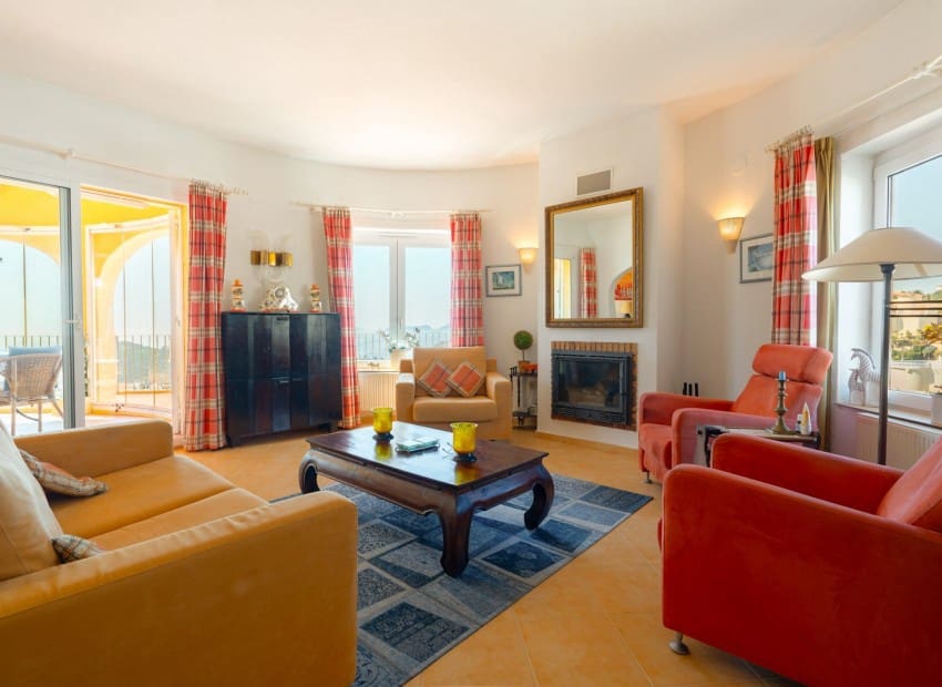 4 sypialnia Willa na sprzedaż w Cumbre del Sol z basenem - 745 000 € (Ref: 9720811)