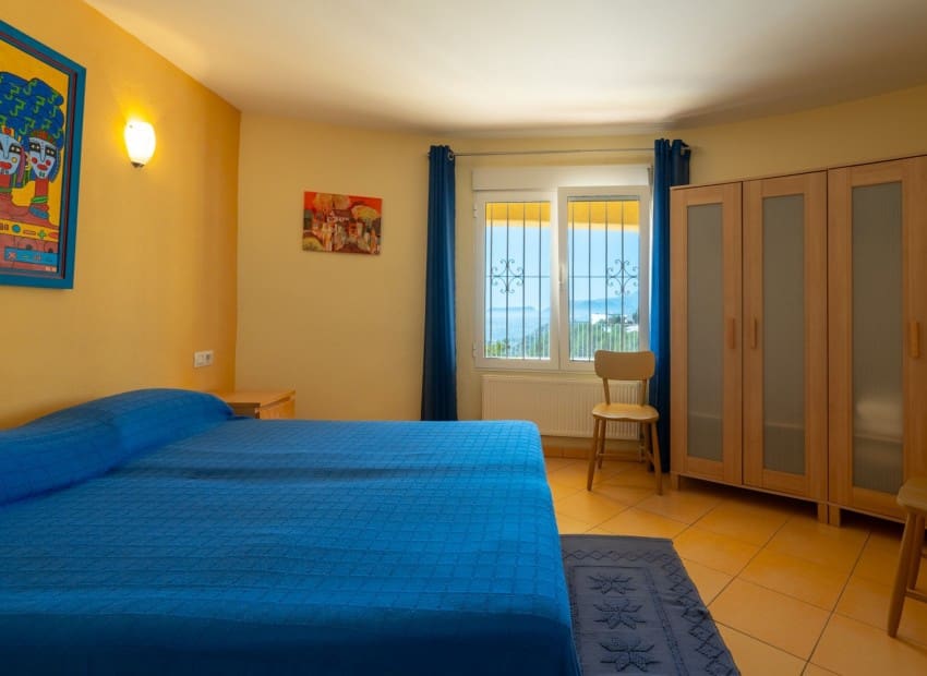 4 sypialnia Willa na sprzedaż w Cumbre del Sol z basenem - 745 000 € (Ref: 9720811)