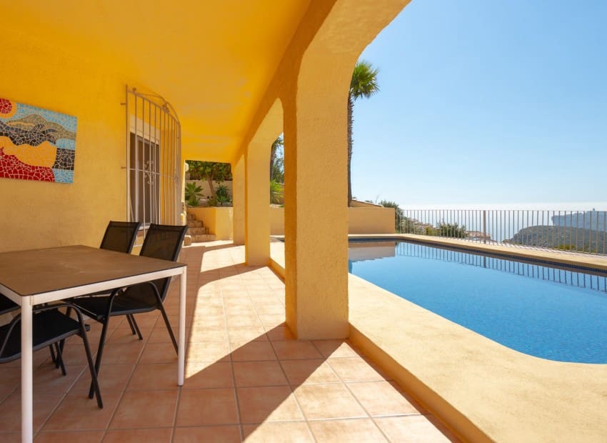 4 sypialnia Willa na sprzedaż w Cumbre del Sol z basenem - 745 000 € (Ref: 9720811)