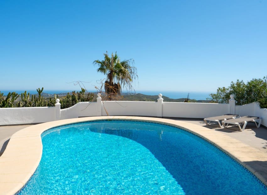 4 soverom Villa til salgs i Cumbre del Sol med svømmebasseng - € 900 000 (Ref: 9720812)