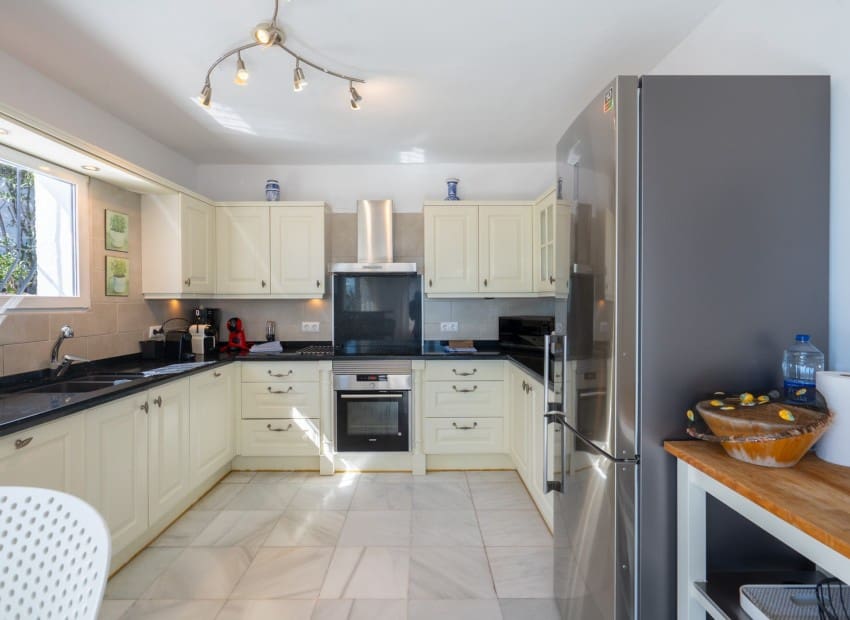 4 soverom Villa til salgs i Cumbre del Sol med svømmebasseng - € 900 000 (Ref: 9720812)