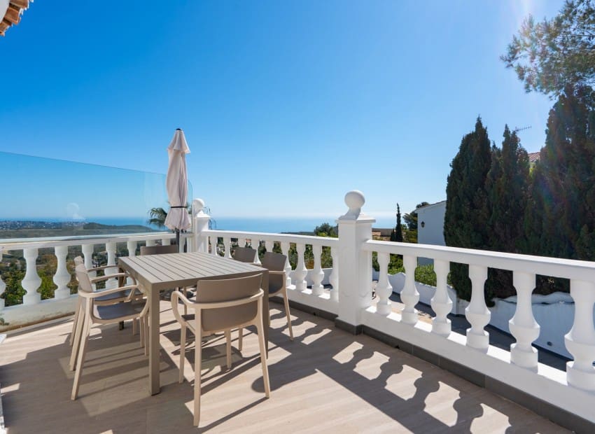 4 soverom Villa til salgs i Cumbre del Sol med svømmebasseng - € 900 000 (Ref: 9720812)