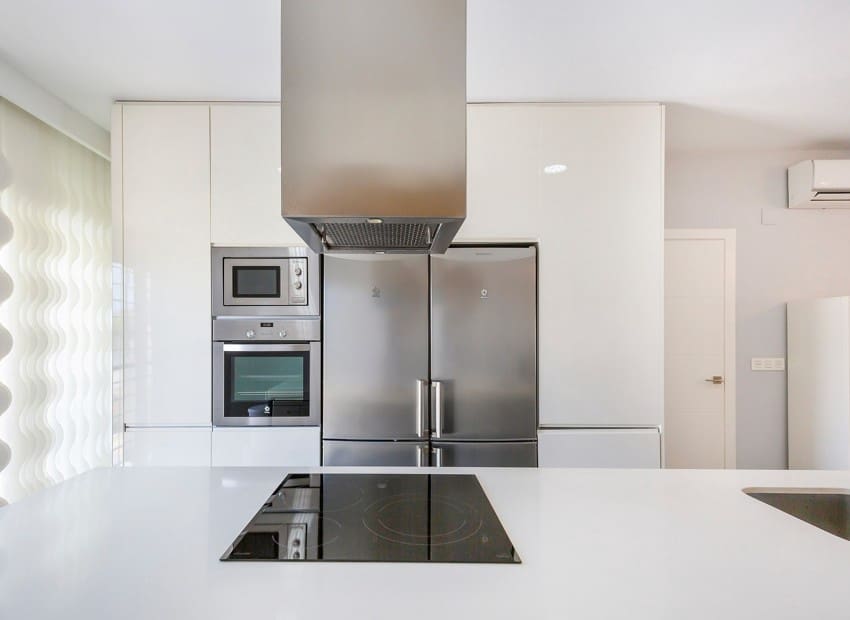 Apartamento de 4 habitaciones en Torre de la Horadada en venta con piscina - 597.800 € (Ref: 9740184)