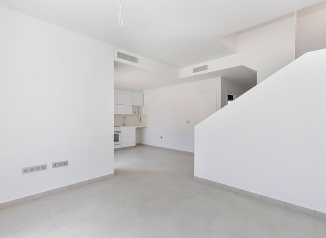 3 chambre Villa/Maison à vendre à La Florida, Orihuela avec piscine - 319 000 € (Ref: 9743029)