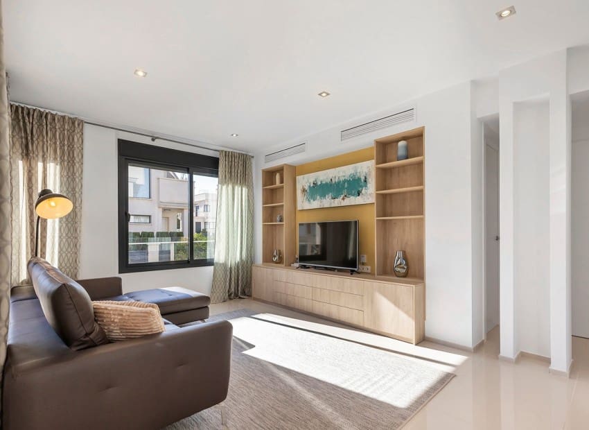 Chalet de 5 habitaciones en Orihuela Costa en venta con piscina - 895.000 € (Ref: 9743097)