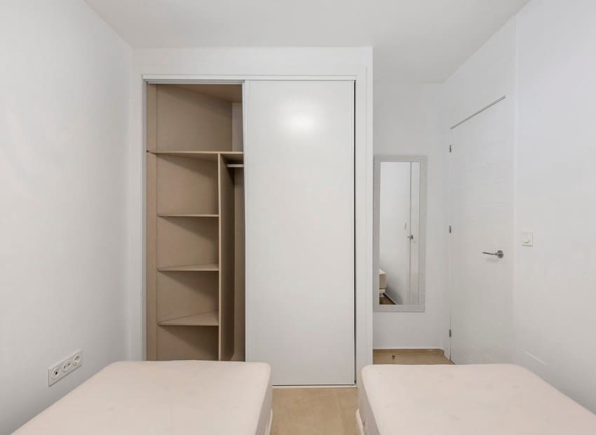 Chalet de 5 habitaciones en Orihuela Costa en venta con piscina - 895.000 € (Ref: 9743097)