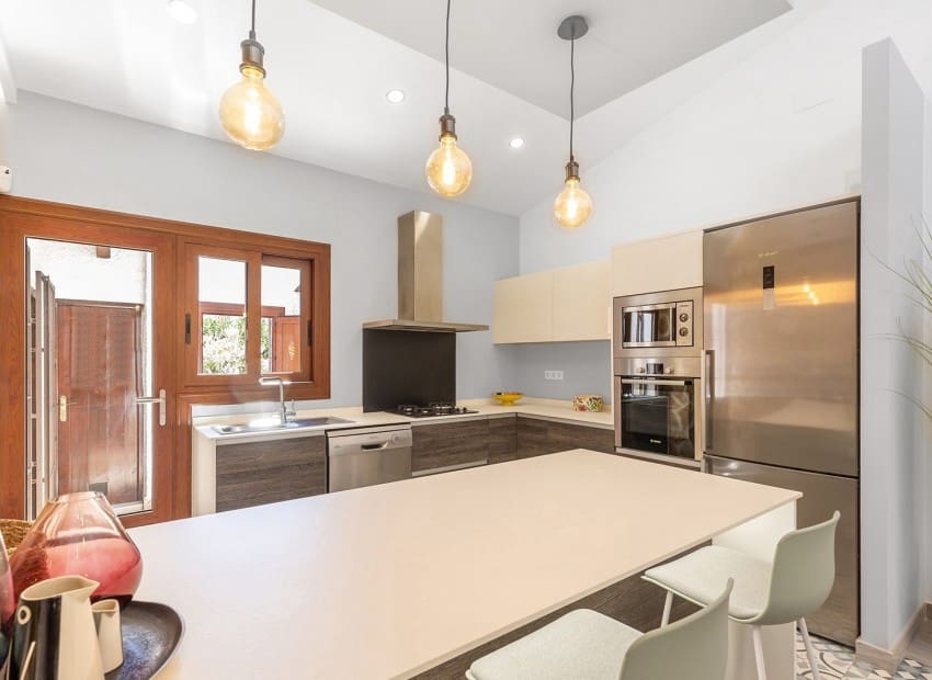 4 soveværelse Villa til salg i Orihuela Costa med swimmingpool - € 749.900 (Ref: 9744303)